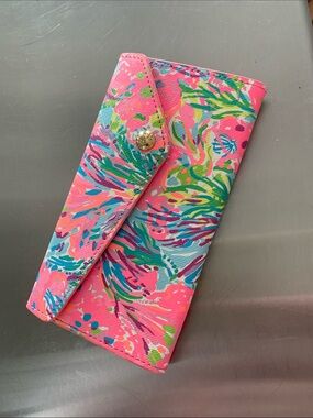 Lilly Pulitzer Wallet